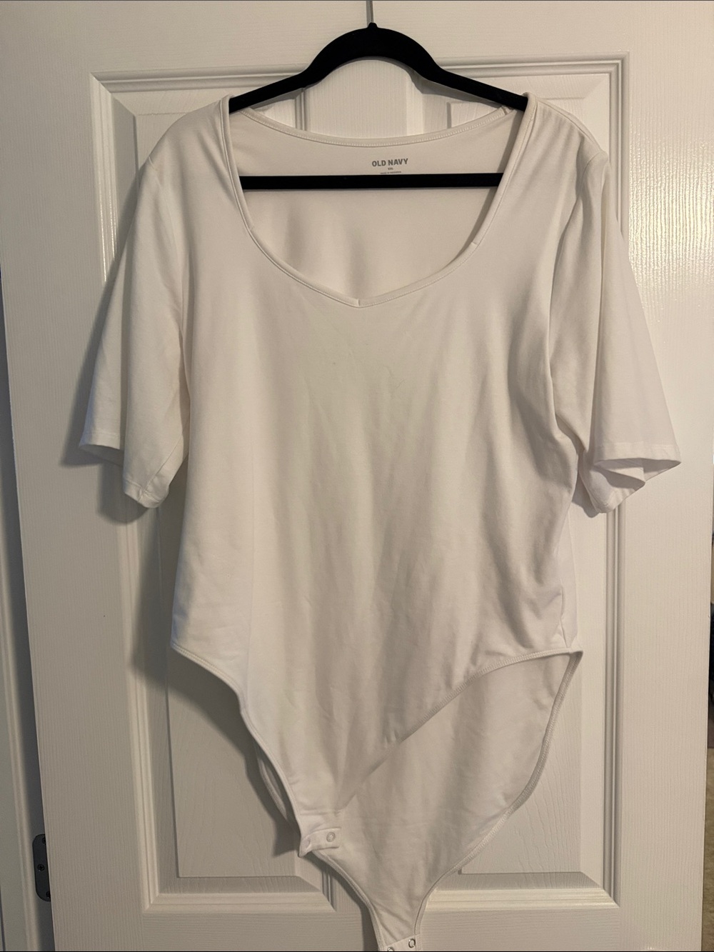 Old Navy White Scoop Neck Short Sleeve Bodysuit